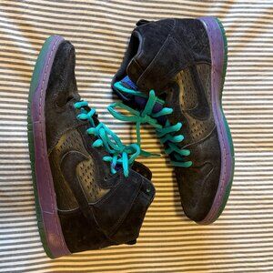 Mens Size 13 Nike SB Dunks